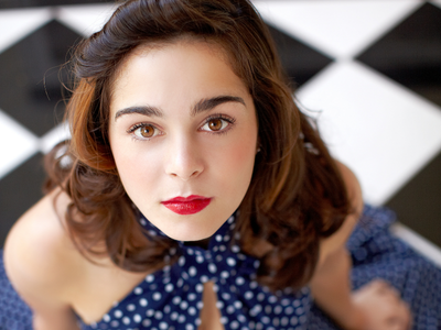 Eskişehir dudak dolgusu hakkında merak edilenler. Doğal dudak dolgusu teknikleri, işlem süreci ve fiyatları hakkında kapsamlı bilgi.